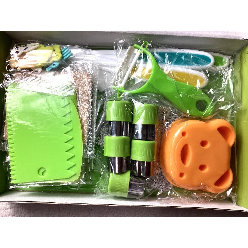 Kids Kitchen Set*28 Pieces*Ages 2+*Safe Tools For Pretend Cooking*Food Prep*NIB - Picture 4 of 4